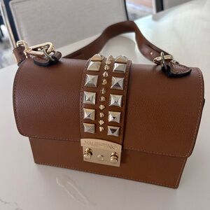 Valentino Rockstud Glam Bag 
Retail 2700
100 percent Authentic